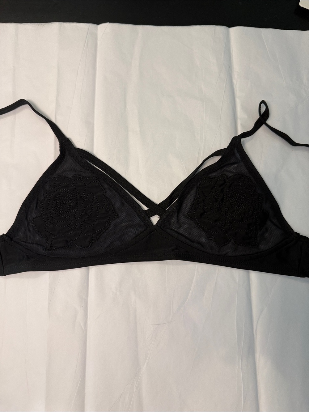 Motel Rocks Day Dream top Sheer Floral Appliqué Bralette - Black NWT Size Small